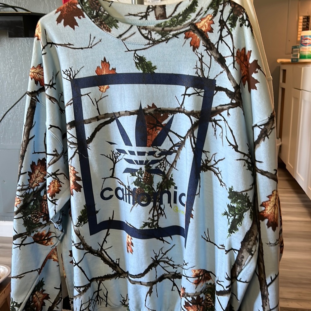 California sweater men’s size Xl